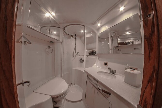 2 Hour Sunset - 51' Sea Ray Tulum, Playa del Carmen, Riviera Maya - Boat comfort, water conditions, and practical limits