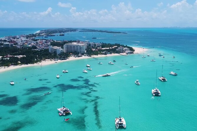 2x1 Tour: Isla Contoy, Isla Mujeres, Open Bar, Lunch and Transfers - Food, drinks, and the $190 price