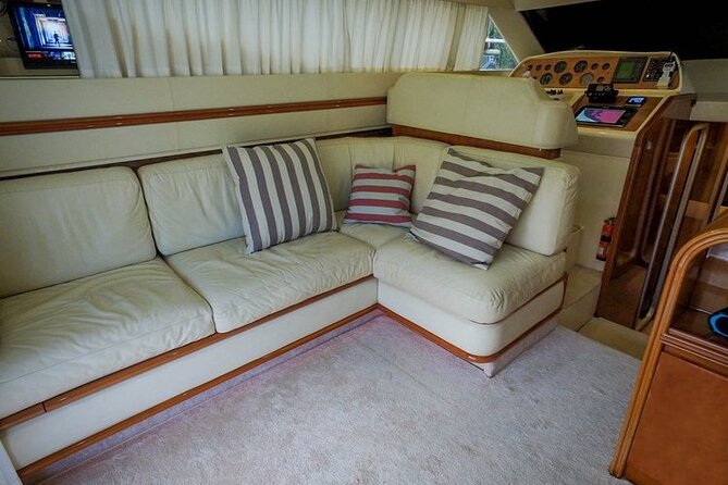 3 Hour Xpu-Ha - 47' Azimut, Tulum, Playa del Carmen, Riviera Maya - The crew can make or break the day