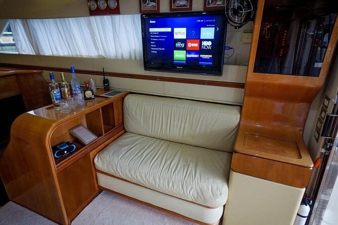 3 Hour Xpu-Ha - 47' Azimut, Tulum, Playa del Carmen, Riviera Maya - Who will enjoy this charter most
