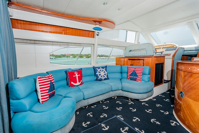 4 Hour 50' Azimut Yacht All-Inclusive in Tulum & Playa del Carmen - Ceviche, guacamole, and lunch on board