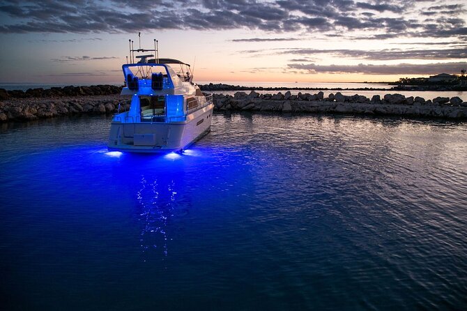4 Hour - 60' Neptunus - Tulum, Playa del Carmen, Riviera Maya - La Bocana Caleta and the yacht party