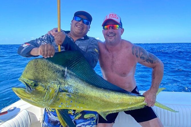 4 Hour Private Fishing Tour in Puerto Aventuras Riviera Maya - Boat, equipment and what you need to bring