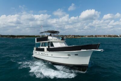 4 Hours – 53′ Hatteras – Tulum, Playa Del Carmen, Riviera Maya