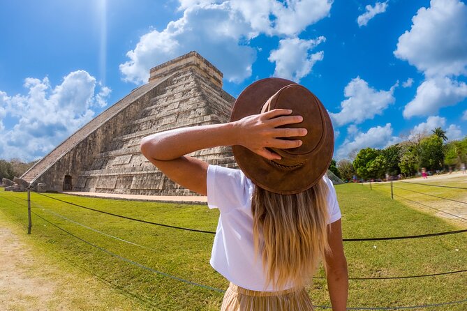 (4x1)Chichén Itzá, Cenote Saamal, Kaua e Valladolid da Playa Del Carmen e Tulum - Chichén Itzá and the story of Kukulcán