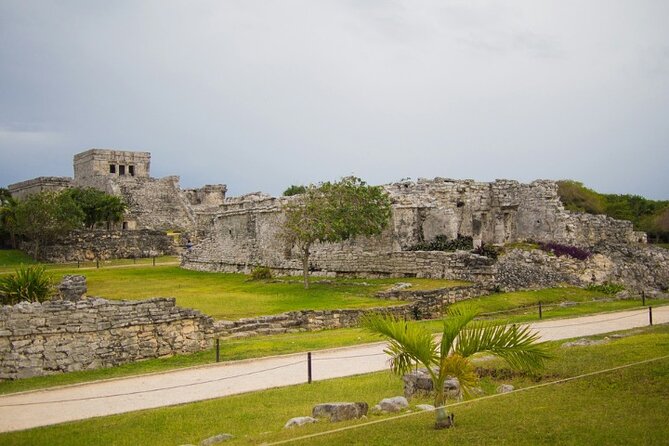 4x1 Explore TULUM Coba, Cenote and Mas, with transportation + Lunch. - Lunch and a Playa del Carmen stop