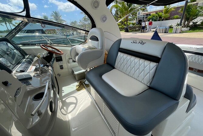 5-Hour Private 40' Yacht 2-Stop Tour to In-Ha reef with Food, Drinks & Snorkel - Practical details that affect your day