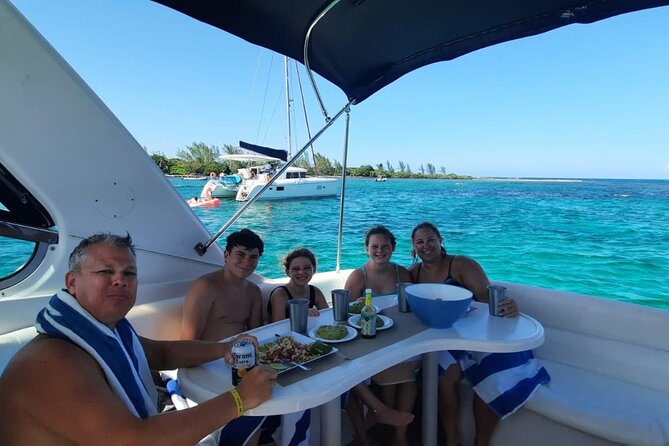 5-Hour Private 40' Yacht 2-Stop Tour to In-Ha reef with Food, Drinks & Snorkel - In-Ha reef, where snorkeling takes center stage