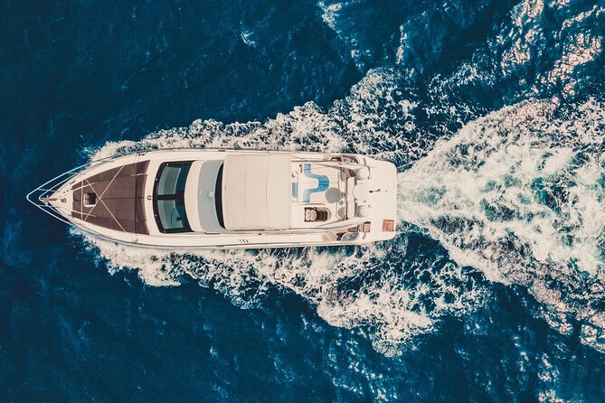 5H private 50' Yacht All-Inclusive from Tulum & Playa del Carmen - Ceviche and shallow water at La Bocana