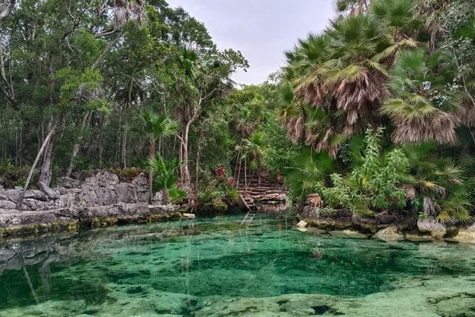 8-Day Tour through the Yucatán Peninsula, Mexico - Day 2: Tulum, Yax Kin, and Bacalar Lagoon