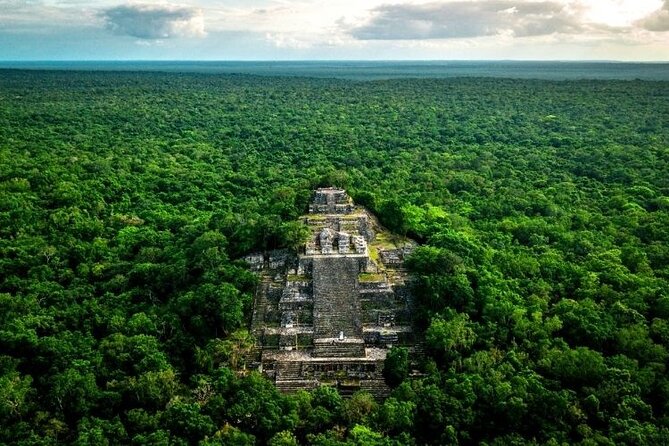8-Day Tour through the Yucatán Peninsula, Mexico - Day 3: Kohunlich and the Bacalar boat ride