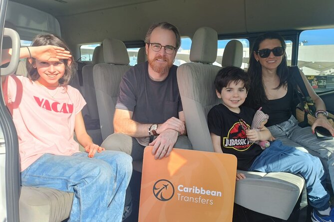 Airport Shuttle to Playa del Carmen - From Cancun Airport to Playa del Carmen in one straight ride