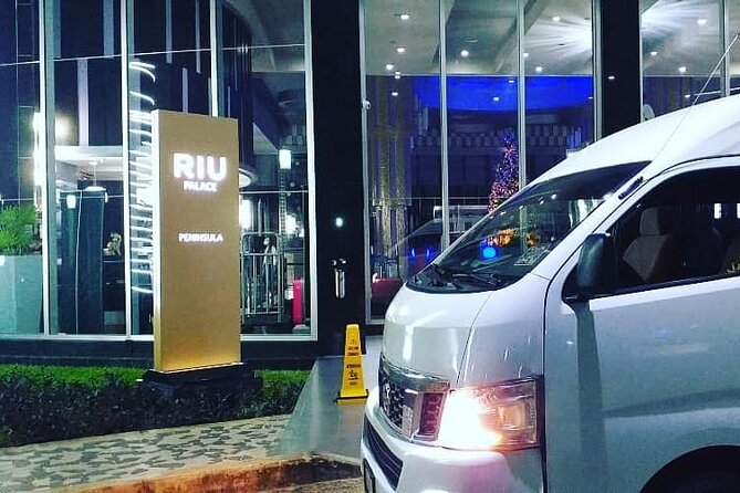 Airport Transfers to Playa del Carmen - Private van (ROUND TRIP) FLAT RATE - Communication when flights change