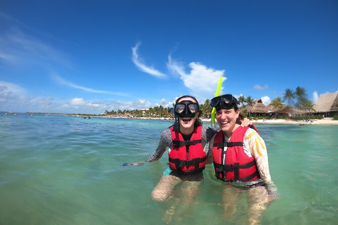 Akumal Turtles Snorkeling and GoPro pictures - GoPro Photos Included in the Price