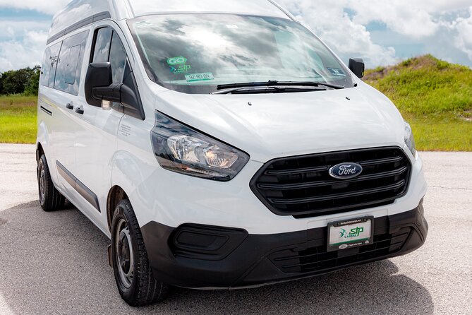 Arrival from Tulum Airport Private Transportation in Minivan - Finding the driver at Tulum International Airport