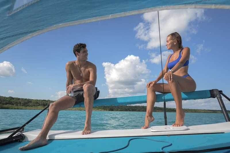 Bacalar: Group Sailing Tour with Guide - Drinks, snacks, and the sunset question