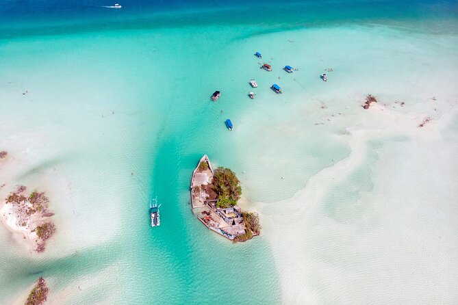Bacalar Legends and Colors - Why Bacalar makes this 12-hour trip worthwhile