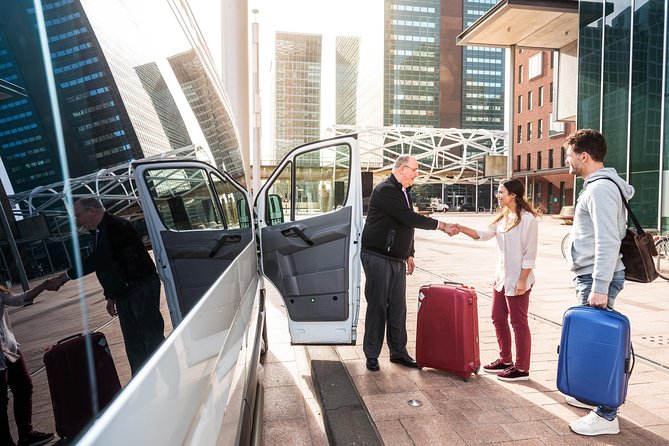 Cancun Airport Departure transfer from Playa Paraiso, Playa del Carmen, Playacar - The weak spot: communication and vehicle condition