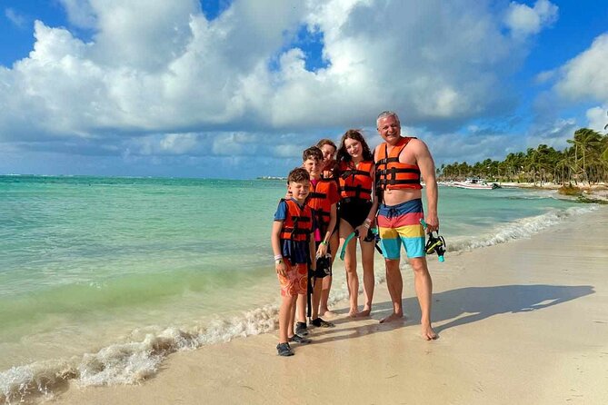 Cenote and Swimming with Turtles Private Tour in Akumal - Guides who make a difference for families