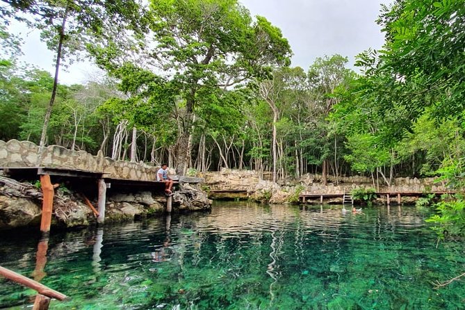 Cenote Cavern Tour and Swim with Sea Turtles in Akumal - Cenote Nohoch: cold water and limestone walls