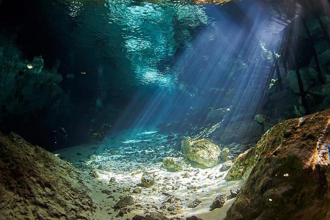 Cenotes diving - The first pairing: Chac Mool and Kukulkan
