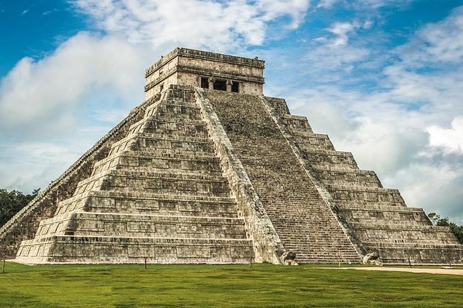Chichen Classic, Cenote Chichikan & Valladolid from Tulum - Lunch, local customs, and the sales pressure question