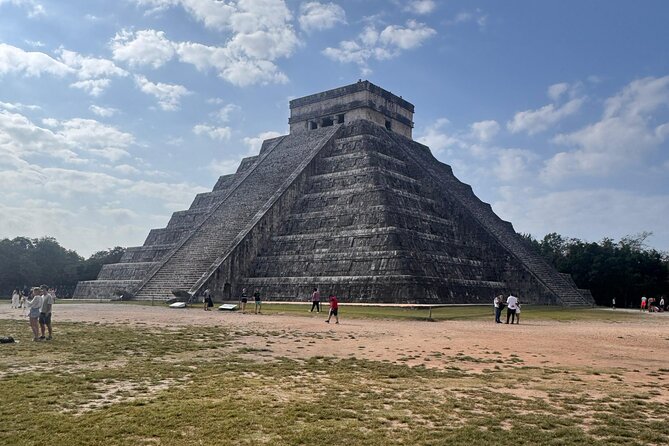 Chichén Itzá+Cenote+Food VIP: Your Exclusive, Private Journey - Why the early start matters at Chichén Itzá