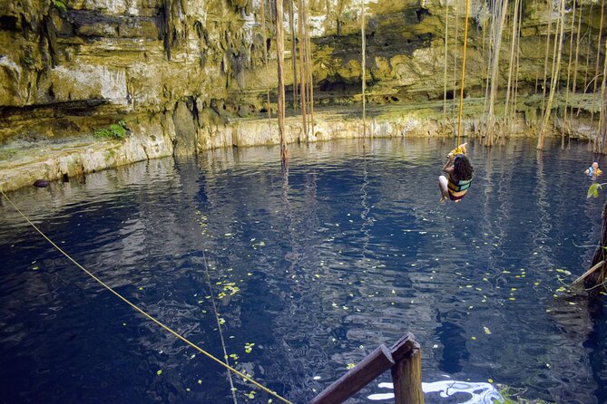Chichen-itza & Cenote Private Tour - A private car instead of a hotel-pickup convoy