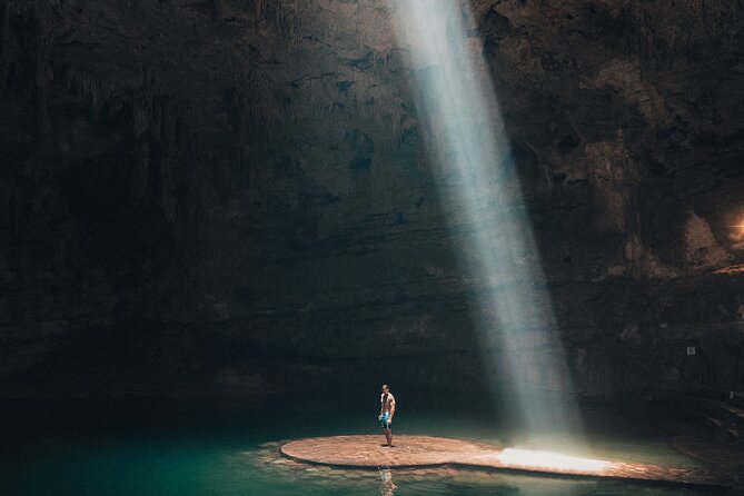 Chichen Itza + Cenote Suytun and Ikkil + Buffet and more! - Cenote Suytún and its circular opening
