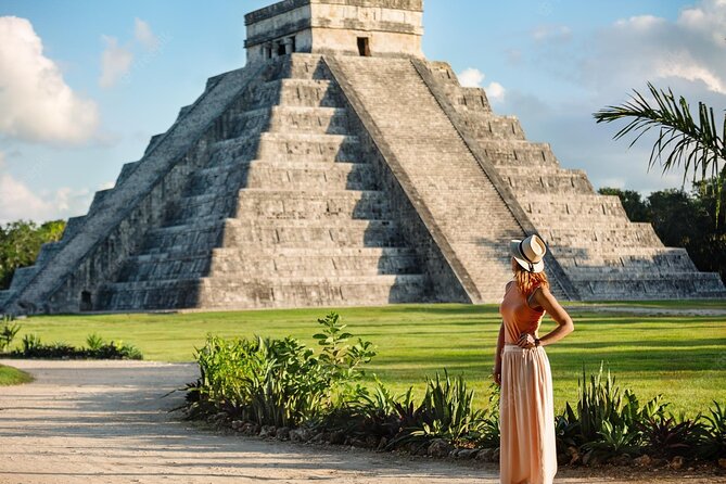Chichen Itza Deluxe, 2 Cenotes tour From Playa del Carmen - Key points to know before booking