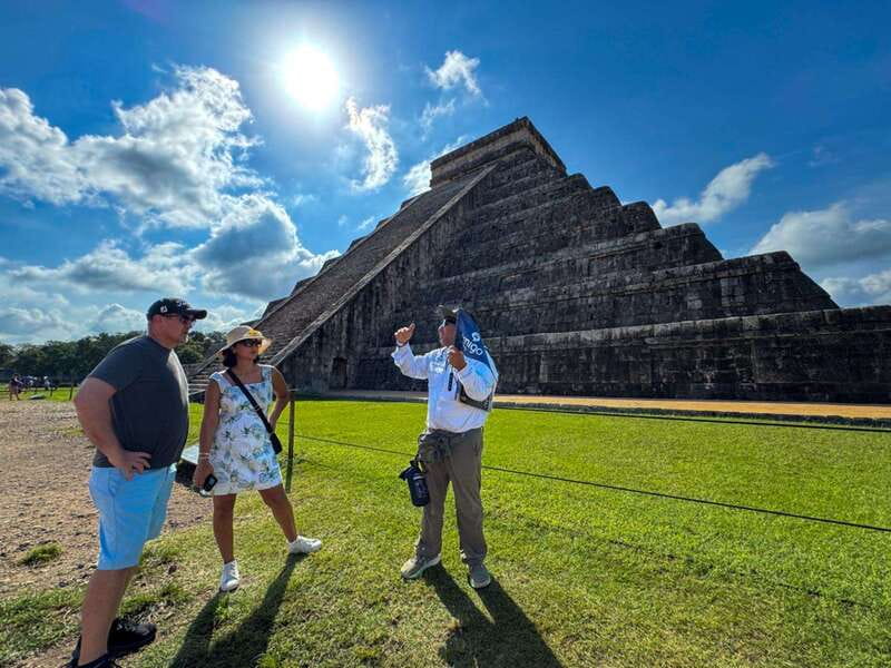 Chichen Itza: Guided Tour with Valladolid & Cenote Chichikan - Cenote Chichikan: the best cooling break
