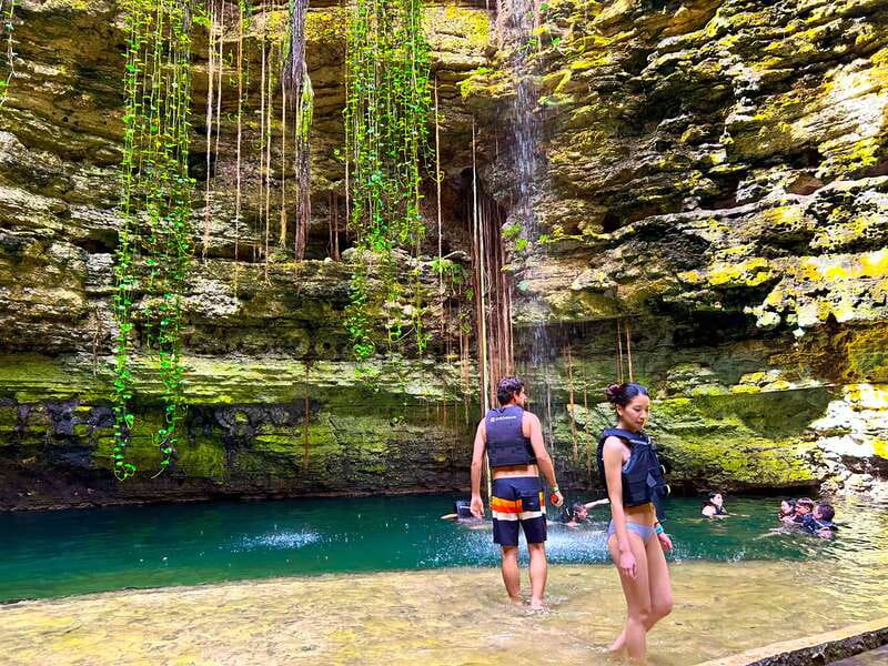 Chichen Itza: Guided Tour with Valladolid & Cenote Chichikan - The guide team makes the difference