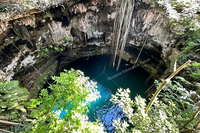 Chichen Itza Private Tour with Cenote Oxman – All-Inclusive - Entering Chichen Itza before the heat