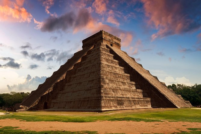 Chichen Itza with Lunch and Cenote from Riviera Maya - Who will get the most from this excursion