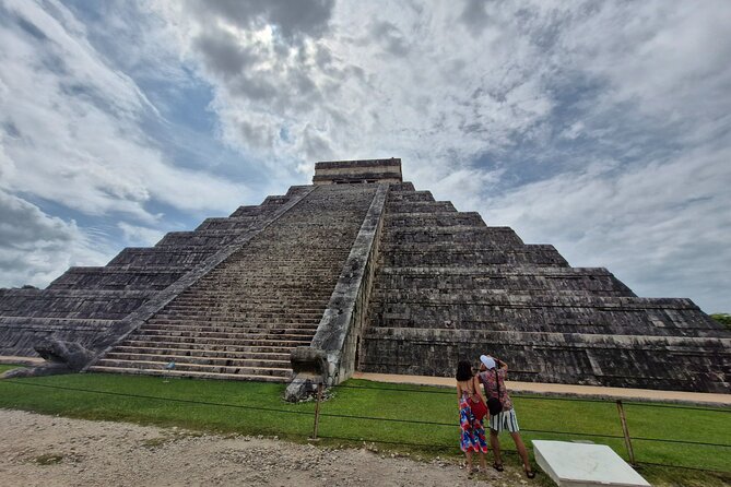 Chichenitza private tour and cenotes - Why the private format matters