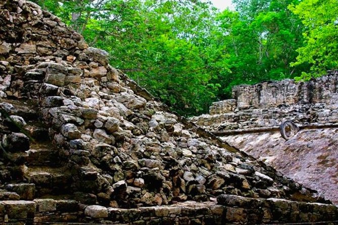 Coba Mayan Ruins and Cenote Cultural Full-Day Tour from Riviera Maya - A typical Mexican lunch breaks up the heat