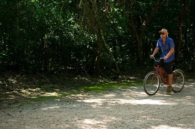 Coba & Tulum Ruins Day Trip from Cancun or Riviera Maya - Lunch with local flavor