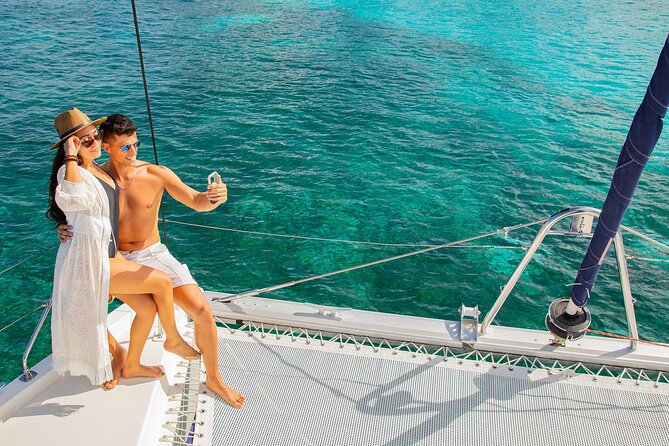Cozumel Luxury Sailing & Snorkeling with Lunch and Open Bar Onboard - Snorkeling at the reef sites