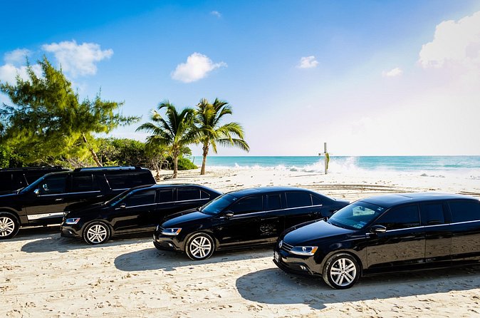Departure by Luxury Sedan From Playa del Carmen to Cancun Airport - Is $134 a Good Value for Two?