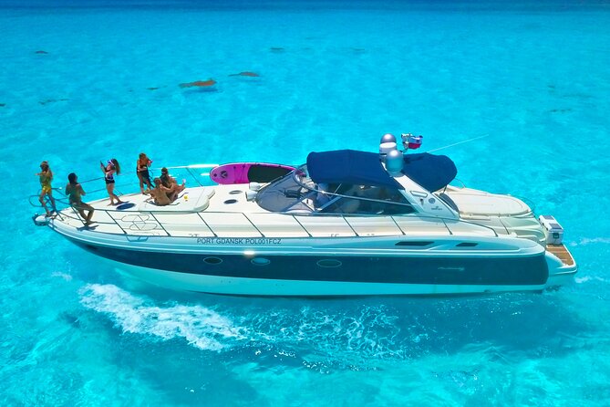 DIVA 60ft Elite Italian Yacht Experience in Cancun - Four and five hours: snorkeling and Playa Norte