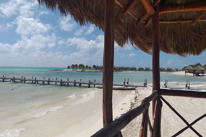 Fascinating beach club at Riviera Maya, full day pass with transport included - Who should book this beach-club day