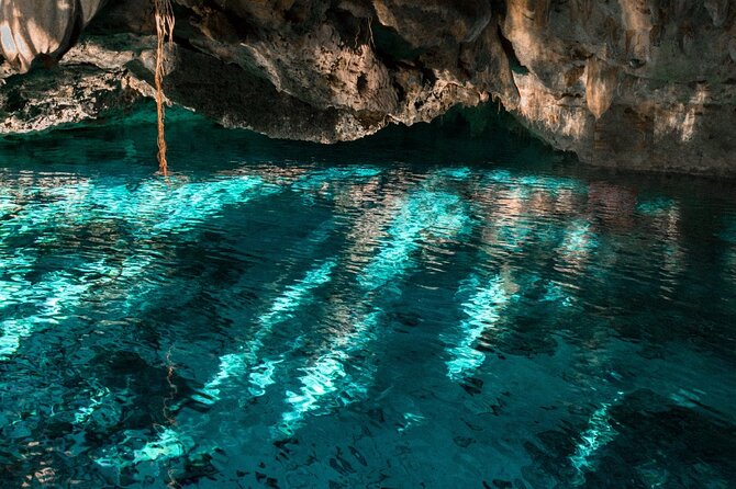 Five Cenotes Jungle Experience in the Riviera Maya - Lunch at Lara&Luca in Playa del Carmen