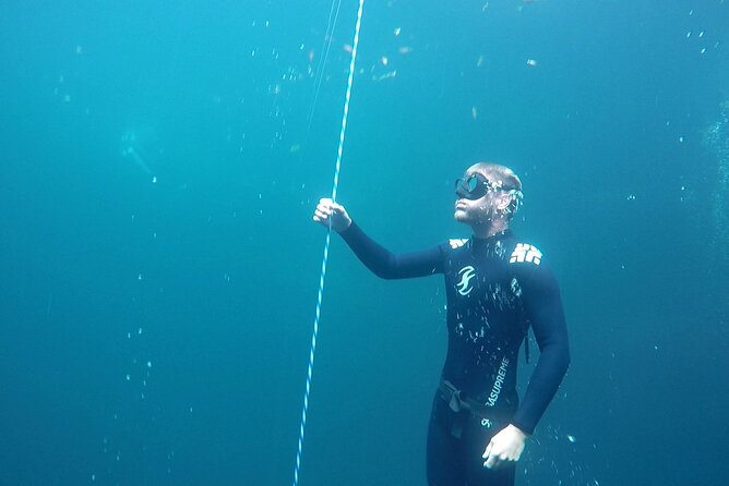 Freediving Intro for Beginners in a Cenote in Tulum Mexico - The first lesson: breathing, equalization, and equipment