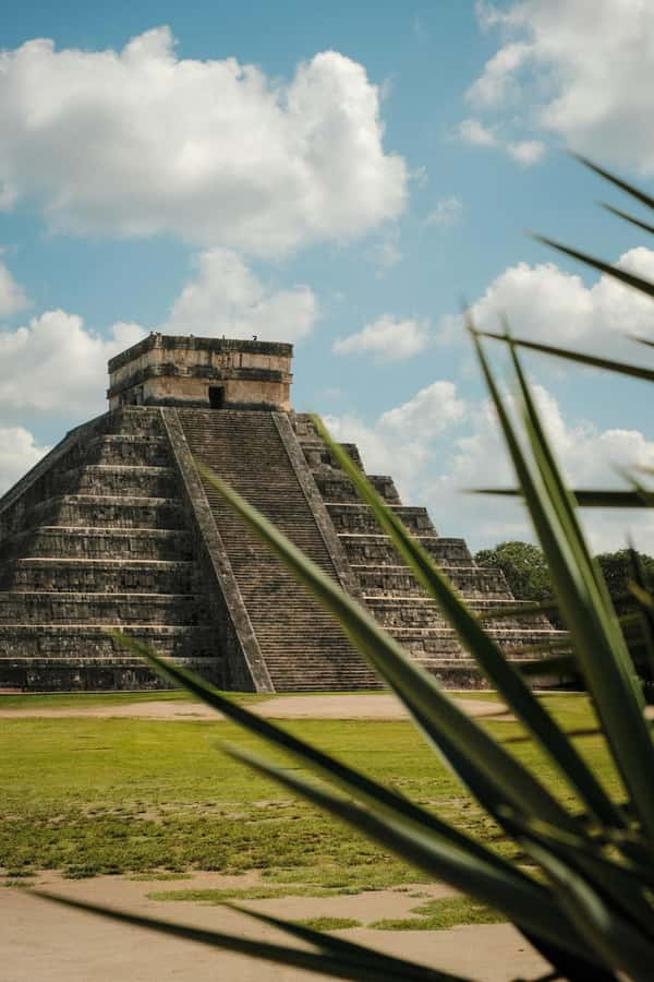 From Playa del Carmen: Tour to Chichén Itzá, Valladolid with Cenote and buffet - Who will like this tour most
