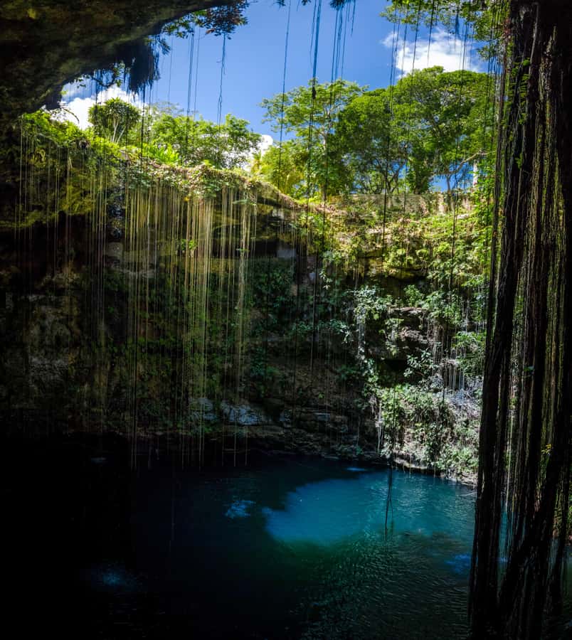 From Playa del Carmen: Tour to Chichén Itzá, Valladolid with Cenote and buffet - Chichén Itzá: why the guide matters