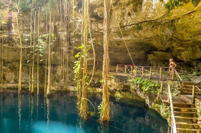Full Day Guided Tour Chichen Itza + Cenote + Valladolid + Lunch! - Language and group communication