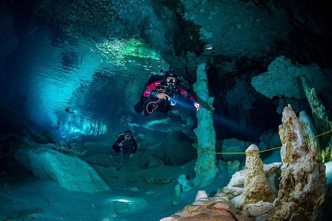 Go for 2 dives in cenote Dos ojos for certified divers - The ride to Dos Ojos and the site arrival