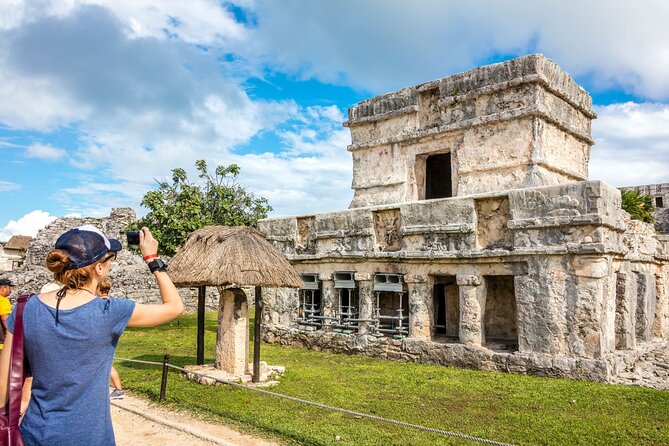 Half-day Excursion to the Mayan Ruins of Tulum, Cenote & lunch - A simple Mayan meal under a palapa