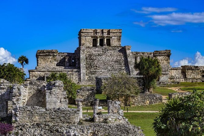 Half day Tulum Archeological site & Underground river with Lunch - Key points at a glance