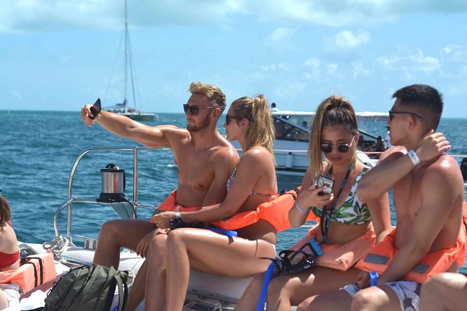 Isla Mujeres All Inclusive Sailboat Experience - Breakfast, drinks, and the trip across the water